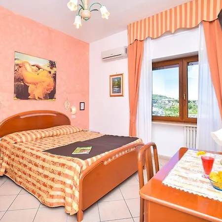 Magnolia 3* Казамиччола-Терме