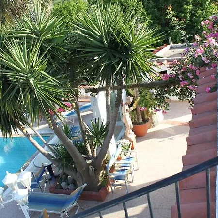 Hotel Magnolia 3*
