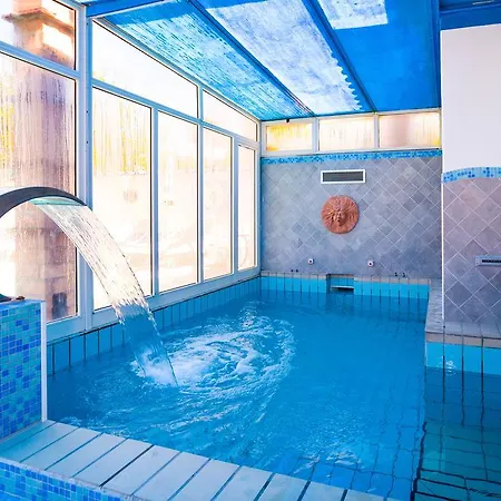 Magnolia Hotel 3*