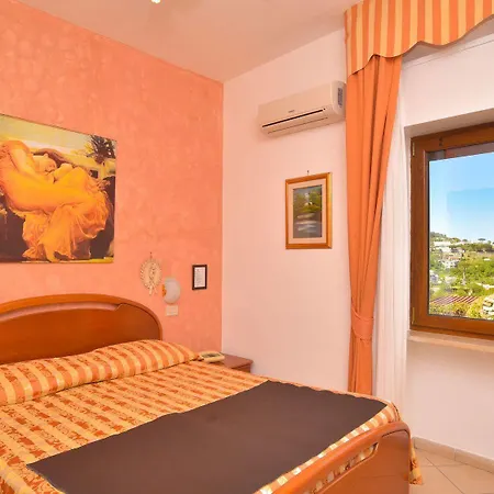 Magnolia 3*