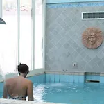 Magnolia 3*