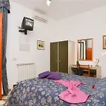 Отель Magnolia 3*
